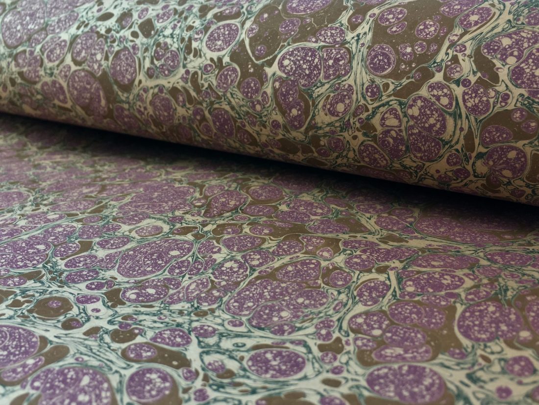 Rankų darbo marmurinis popierius Stormont