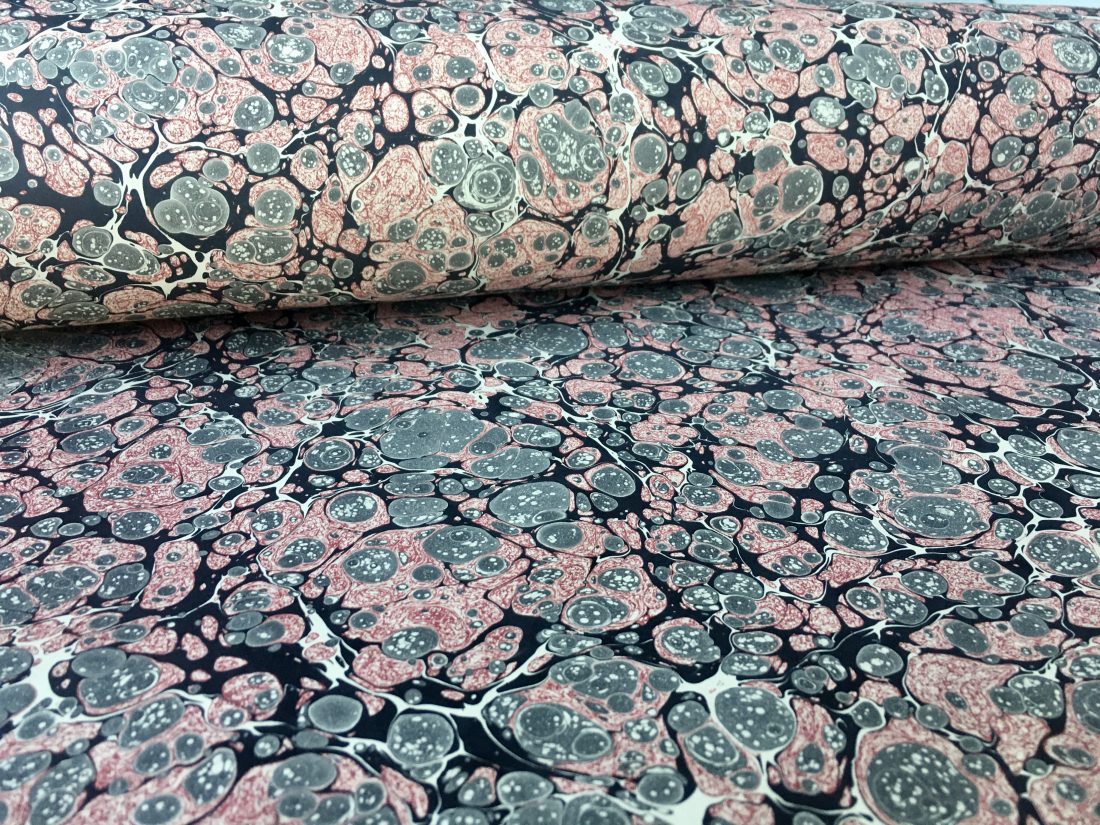 Marmurinis popierius || Stormont || Marbled paper
